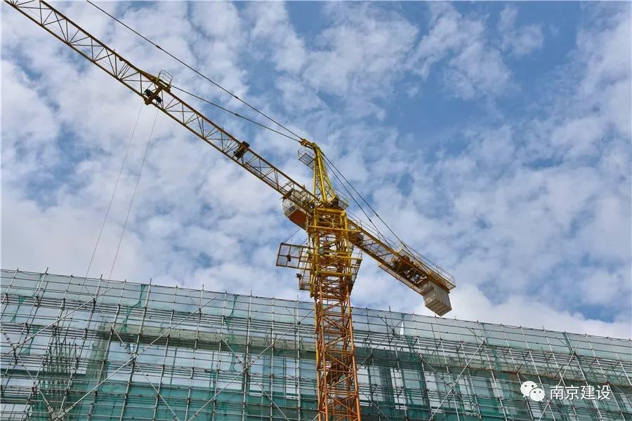 南京市建筑施工塔式起重機司機技能競賽-南京九建勇奪第一！